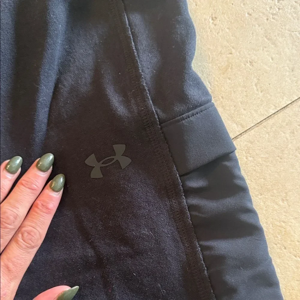 Under Armour Black Jogger Sweats - Bulls NBA Logo - Side Pockets - XXS - NWOT